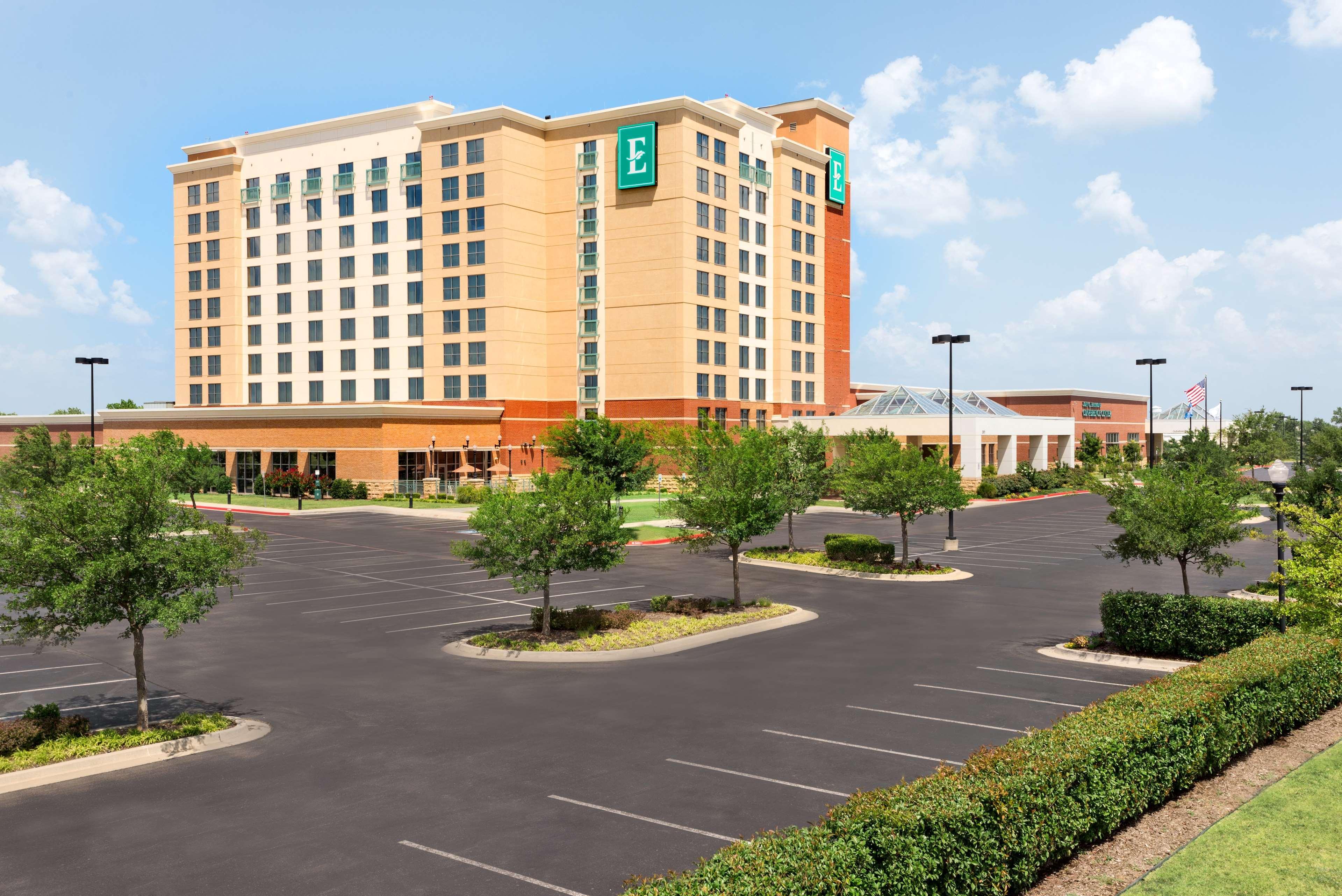 Embassy Suites By Hilton Norman Hotel & Conference Center Zewnętrze zdjęcie