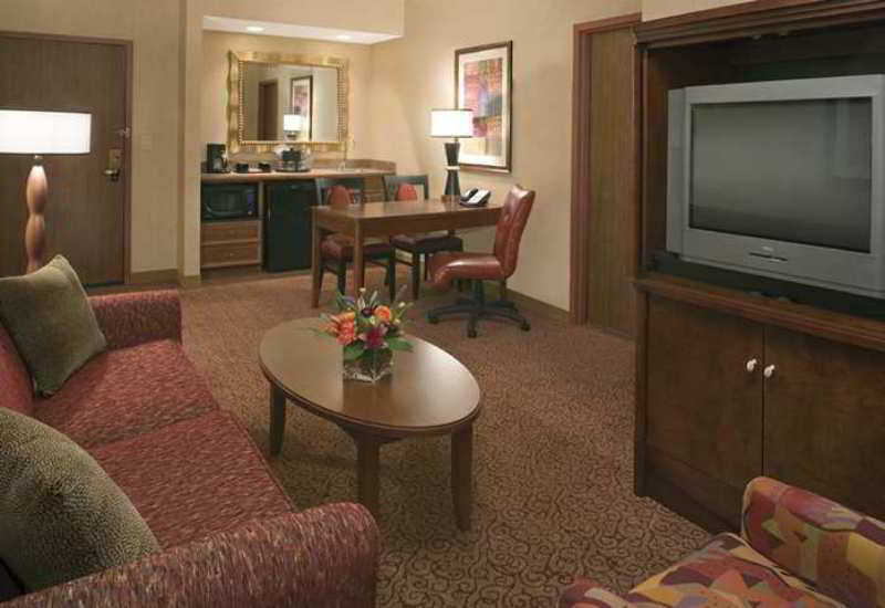 Embassy Suites By Hilton Norman Hotel & Conference Center Pokój zdjęcie